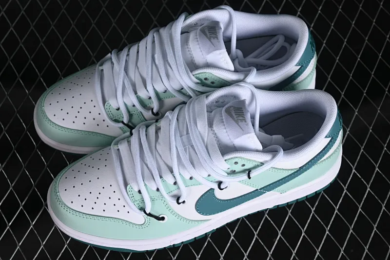 All categories Nk SB Dunk series Nk SB Dunk Low low-top sneakers Z version Nk SB Dunk Low white green SB low-top sports and leisure sneakers FD9911-101